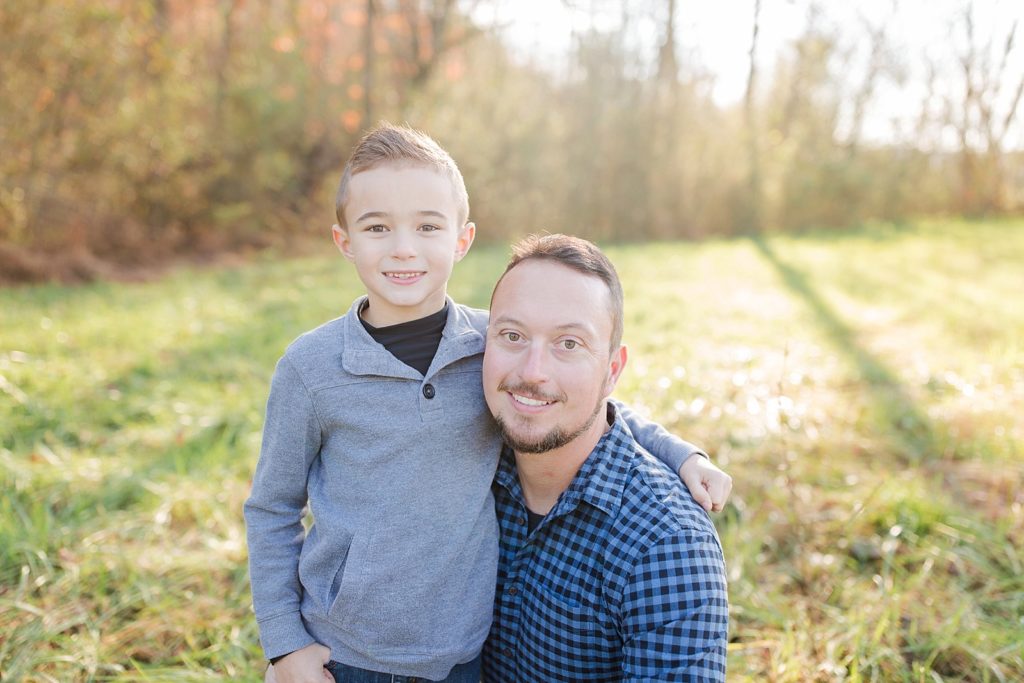 Andrews, North Carolina family photographer captures beautiful fall photos.