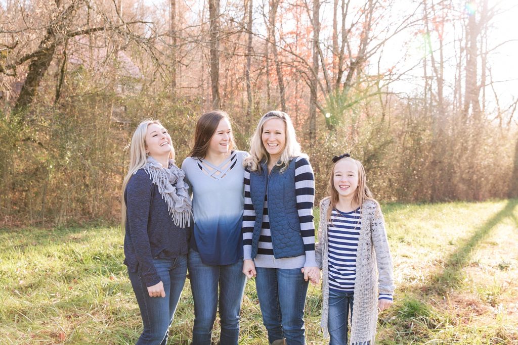 Andrews, North Carolina family photographer captures beautiful fall photos.