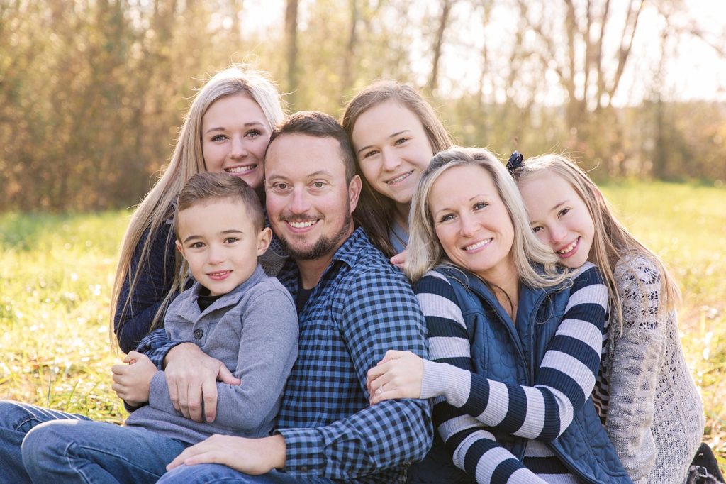 Andrews, North Carolina family photographer captures beautiful fall photos.