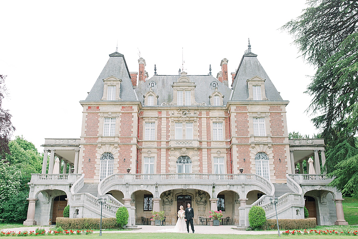 Plan the perfect Chateau Bouffemont Wedding (50+ photos!)