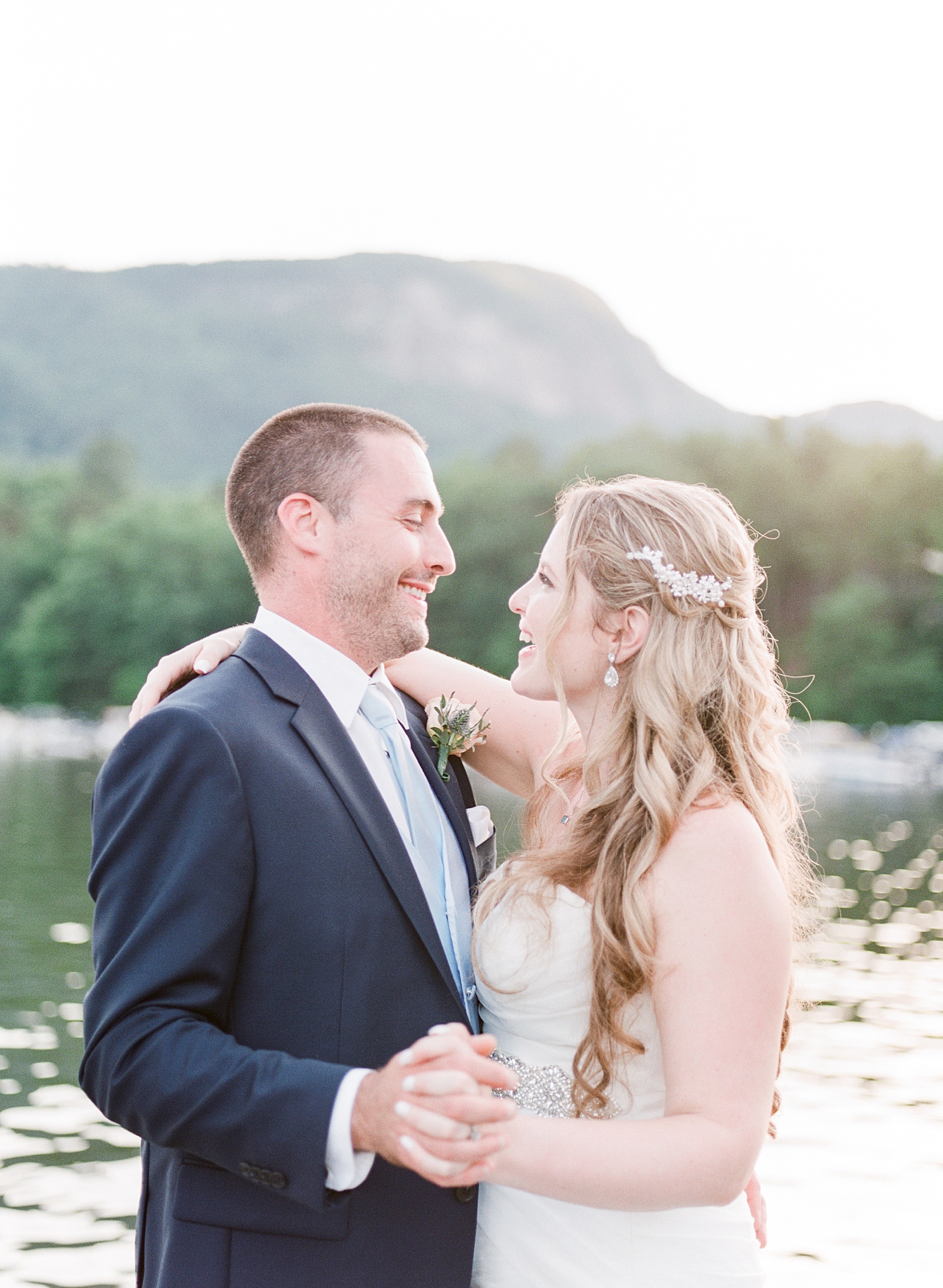 Rumbling Bald Resort Wedding Bride and Groom Smiling at each other Photo