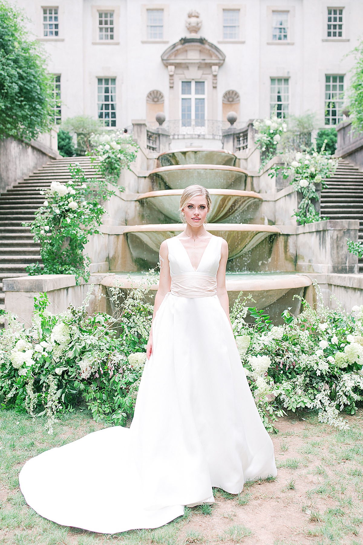 Swan House Wedding Bride in Front of Fountain Photo