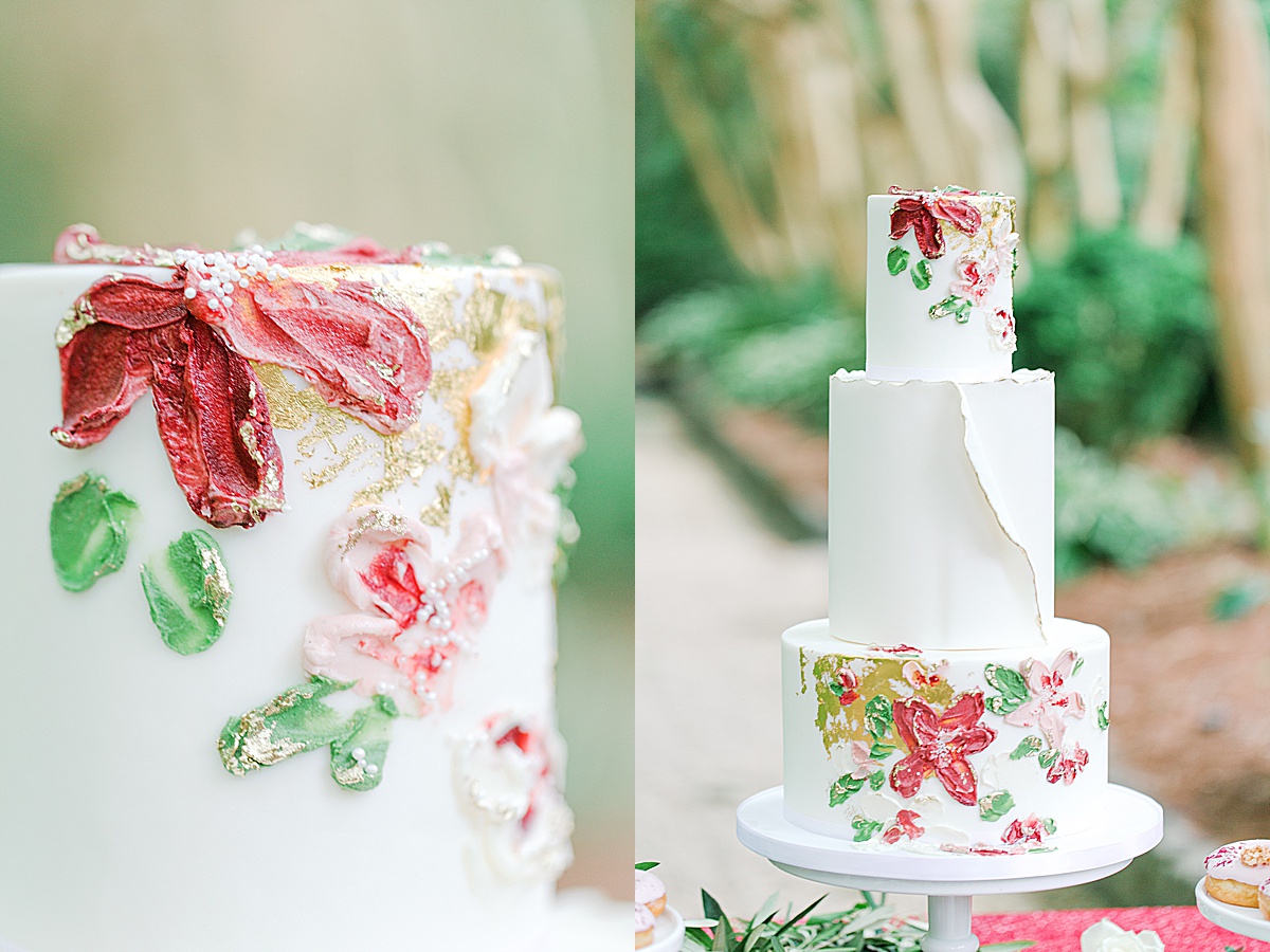 Swan House Wedding Cake Detail of flowers Photos