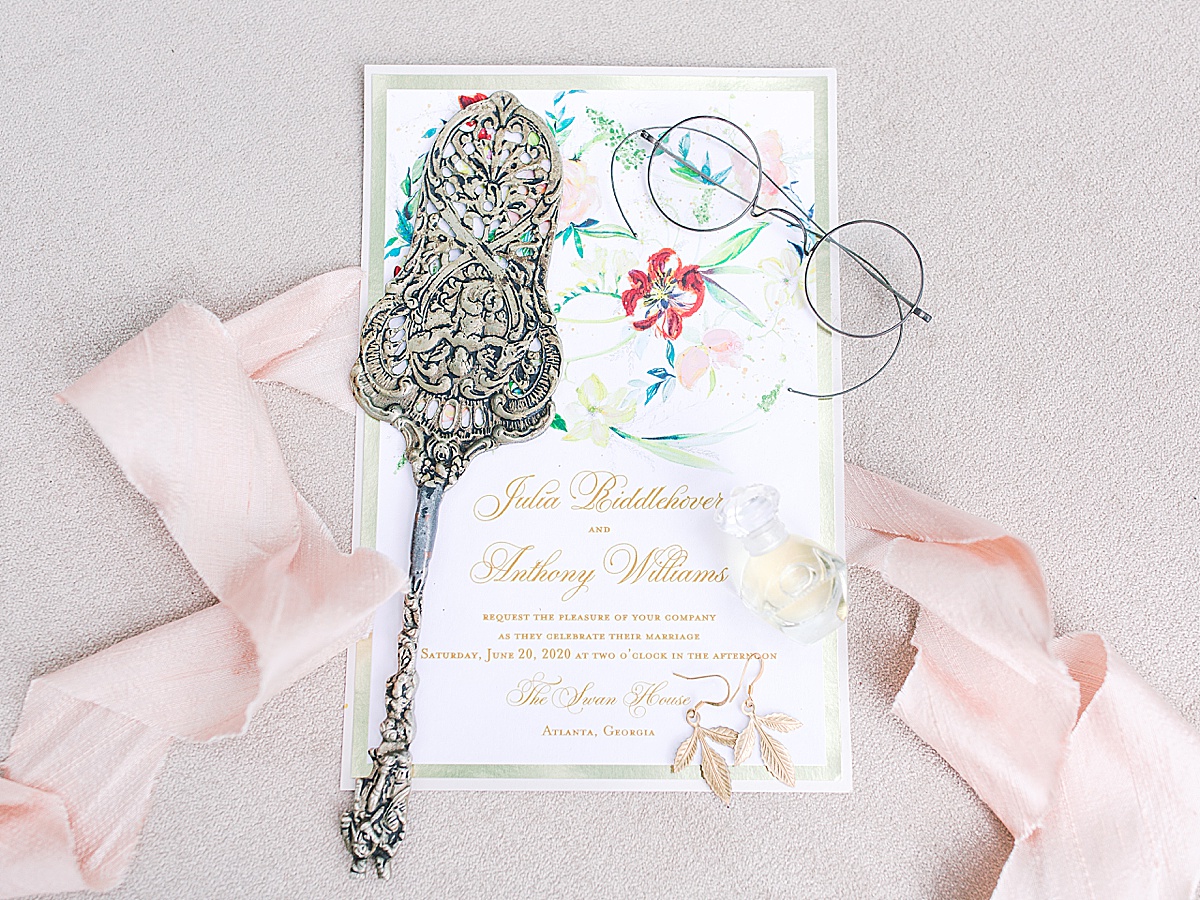 Swan House Wedding Invitation with server spectacles perfume Earrings and Pink Ribbon Photo