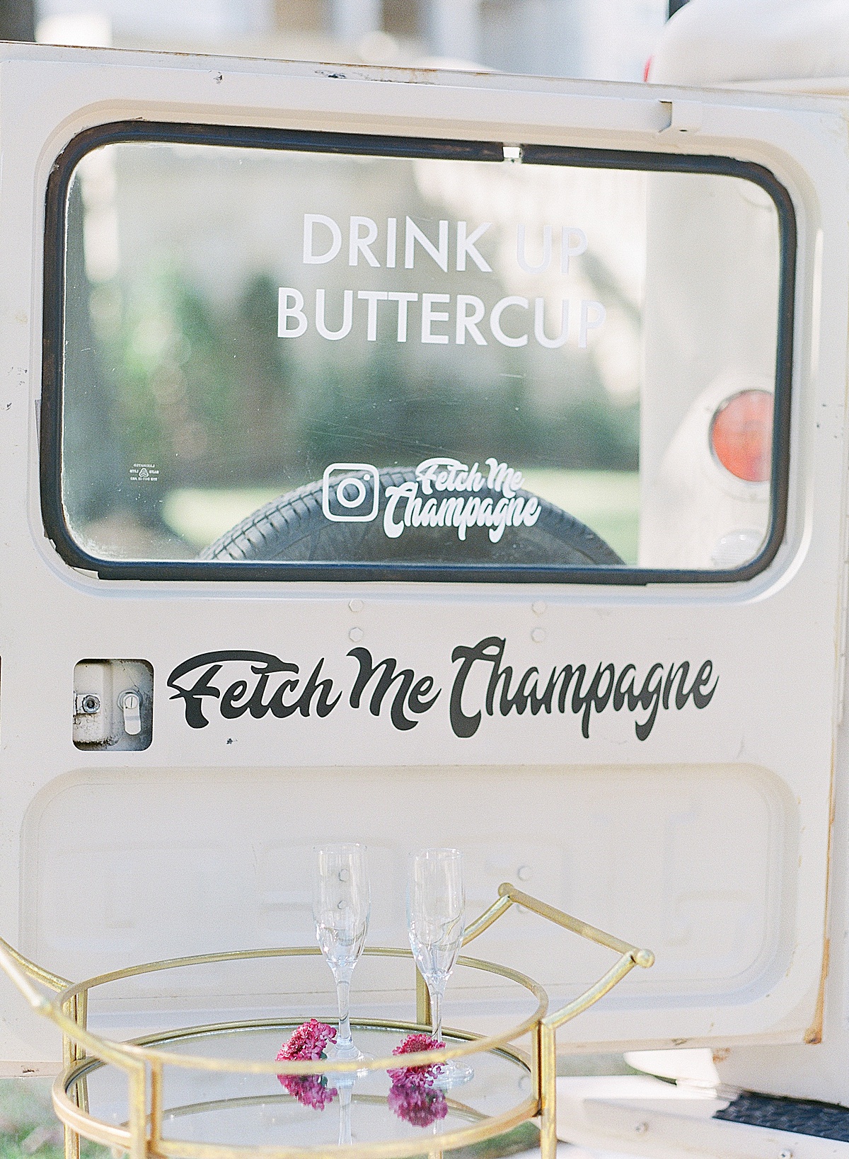 Fetch Me Champagne Jeep mobile bar 