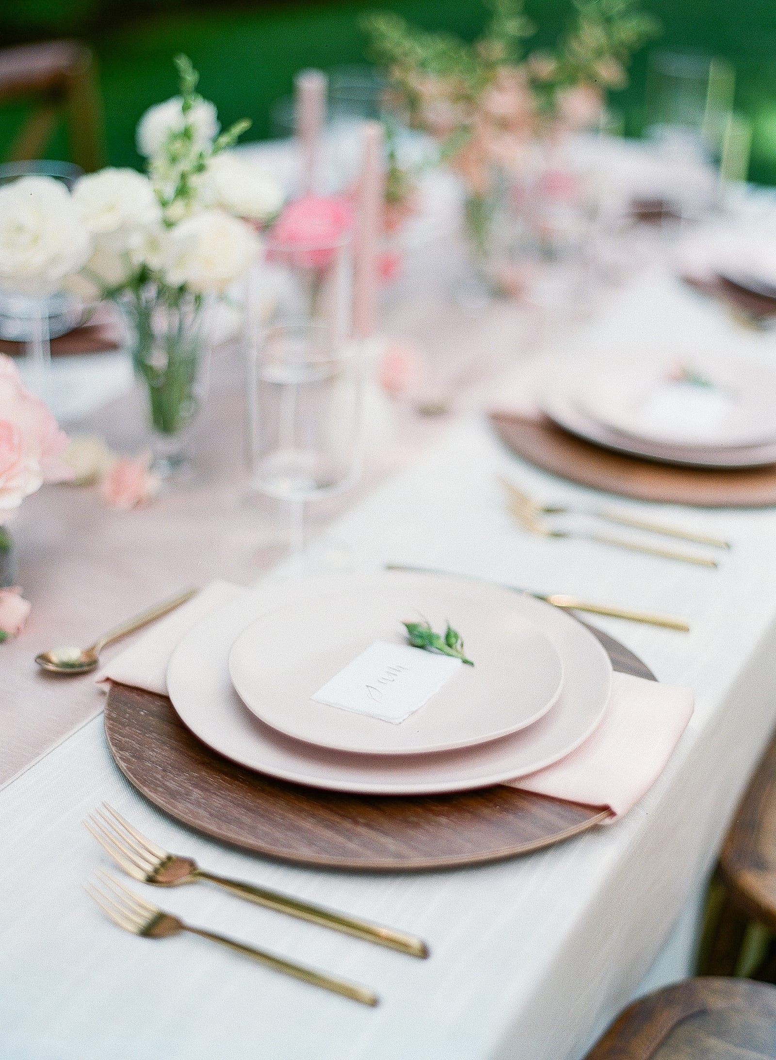 Detail of Dinner Plates on Reception Table Photo 