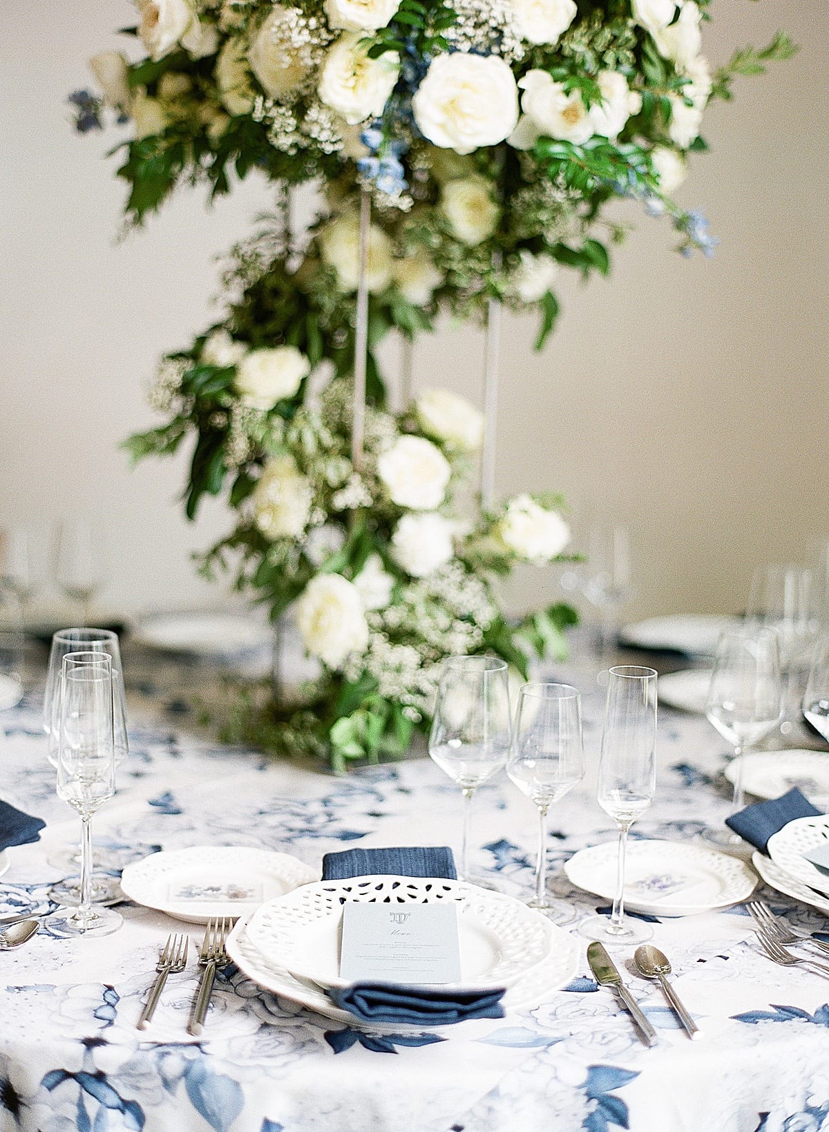Wedding Venue in Houston Blue Reception Table Photo