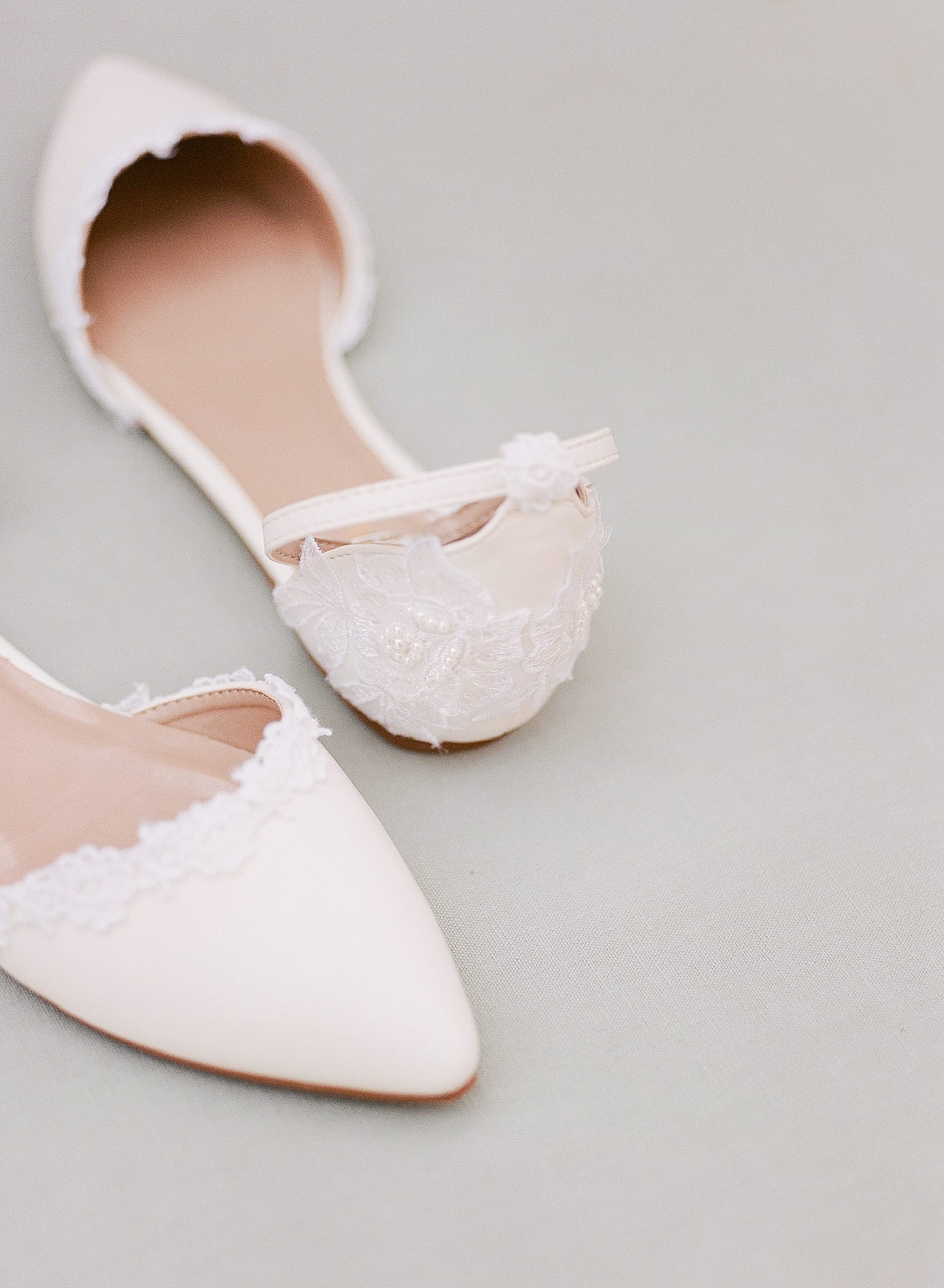 Bridal shoes with lace photo