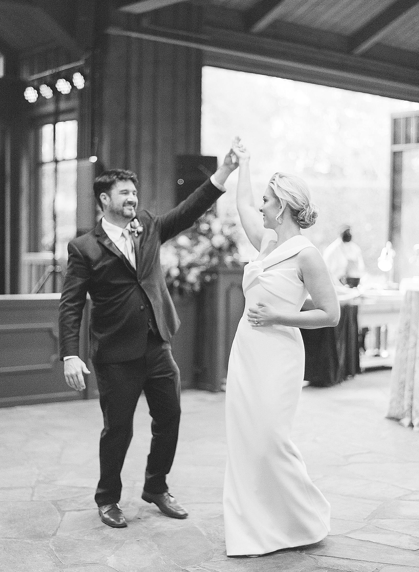 Old Edwards Inn Wedding Black and White of Couples First Dance Photo