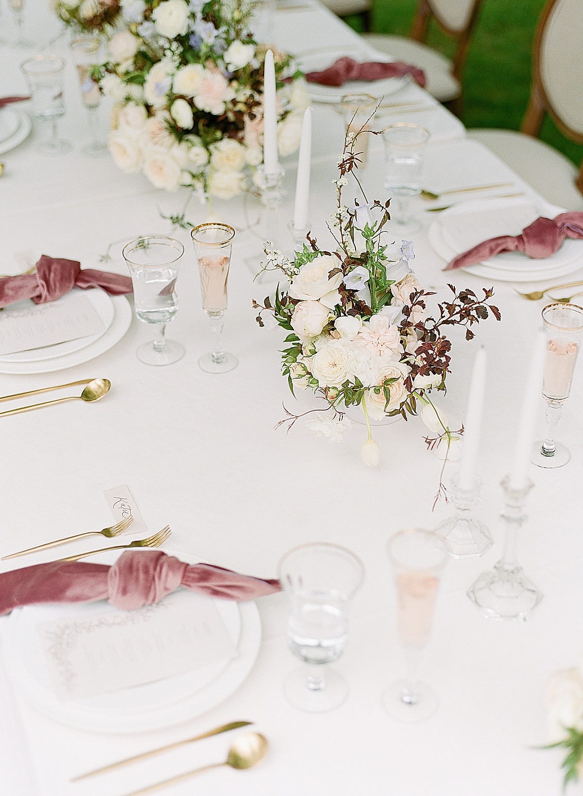 Old Edwards Inn Wedding Inspiration Reception Table Photo