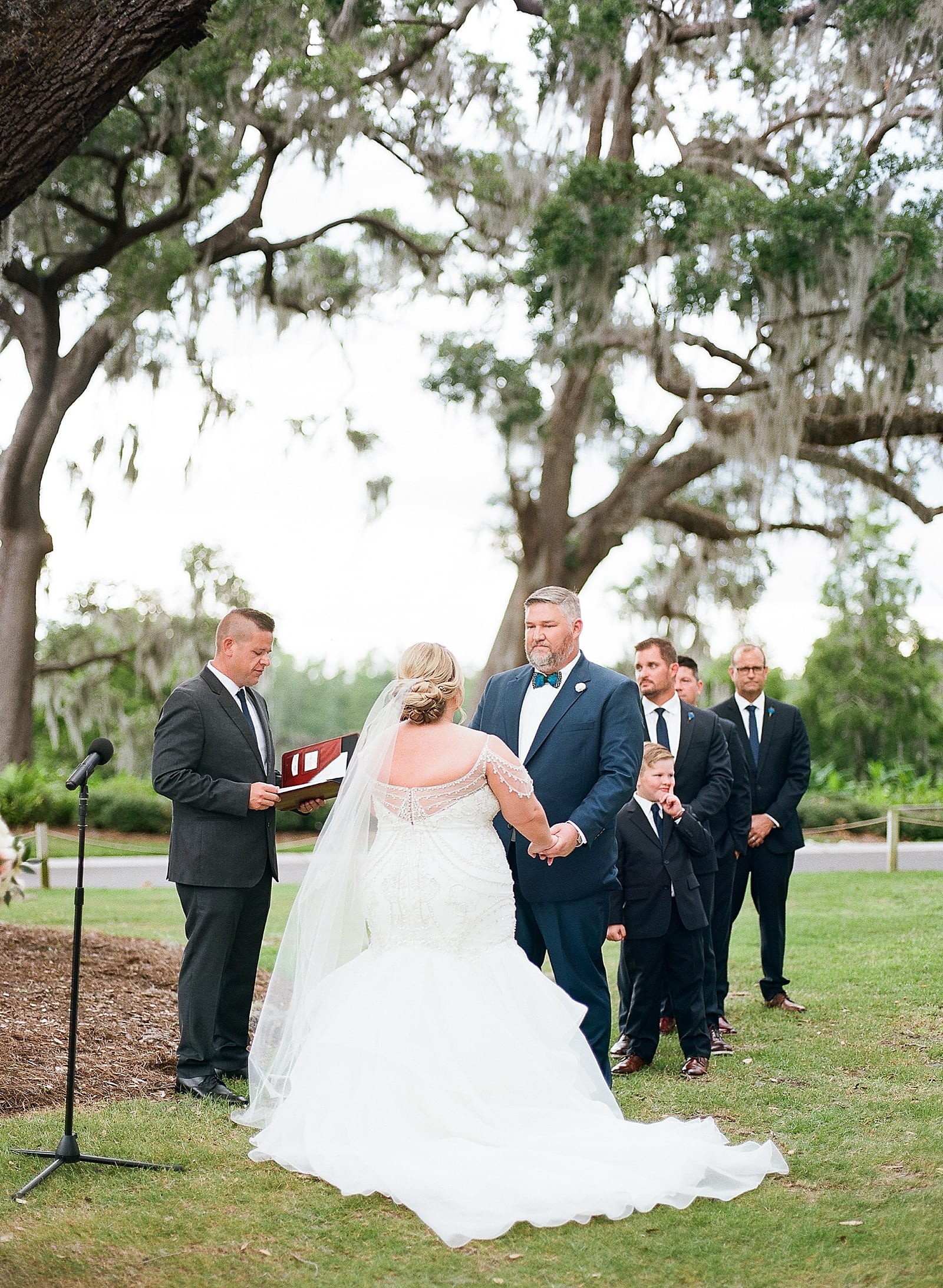 Orlando Wedding Photographer Bride and Groom Ceremony at Oak Tree Photo