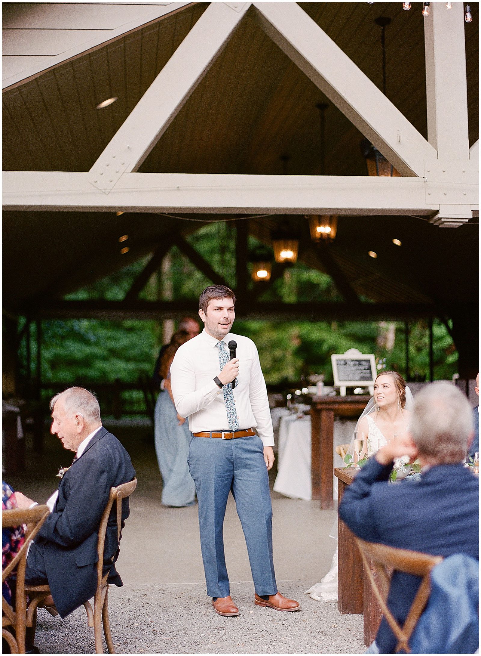 Best Man Speech During Wedding Toast Photo