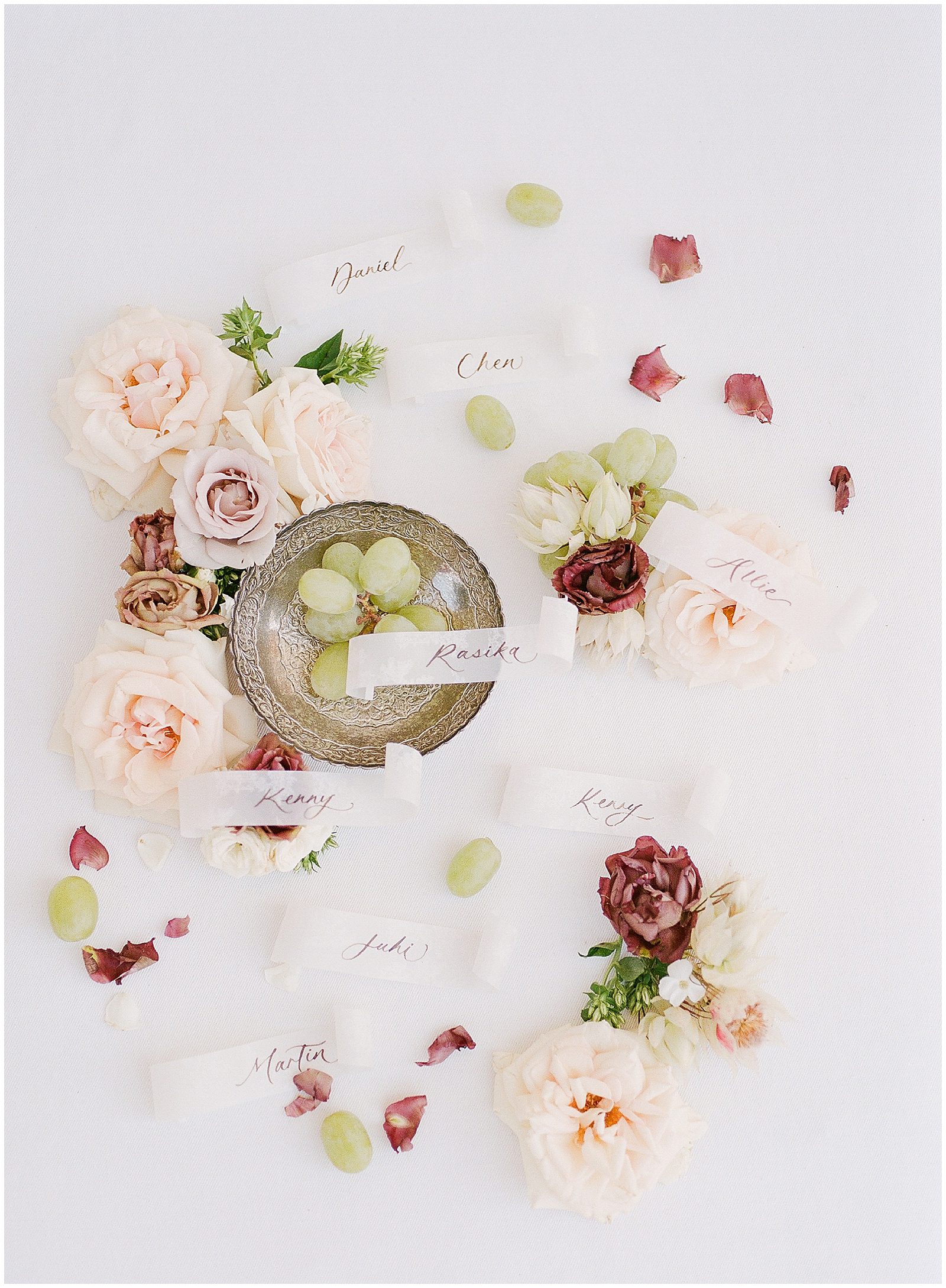 Name Cards and Flowers Photo