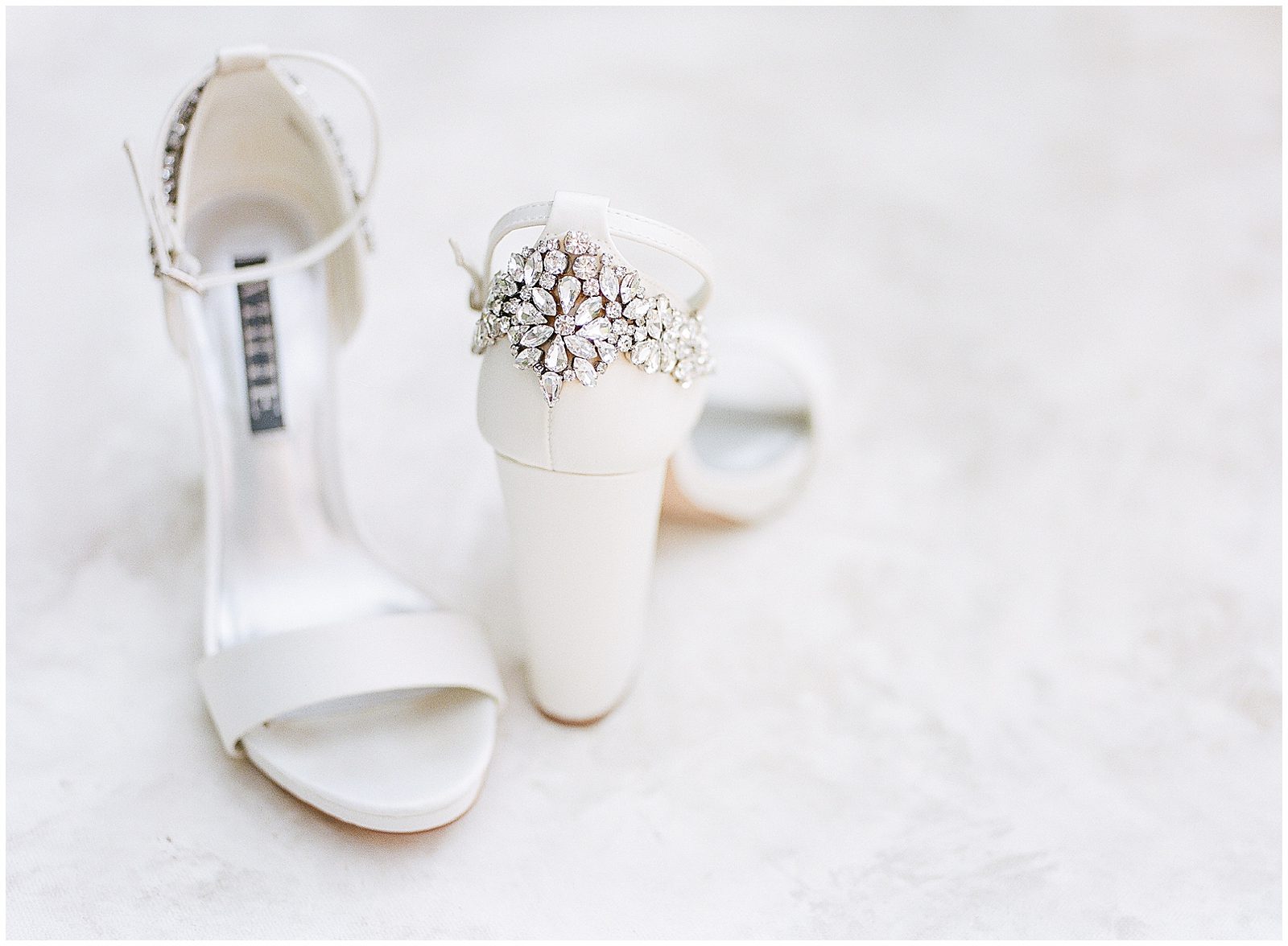 Brides Wedding Shoes Photo