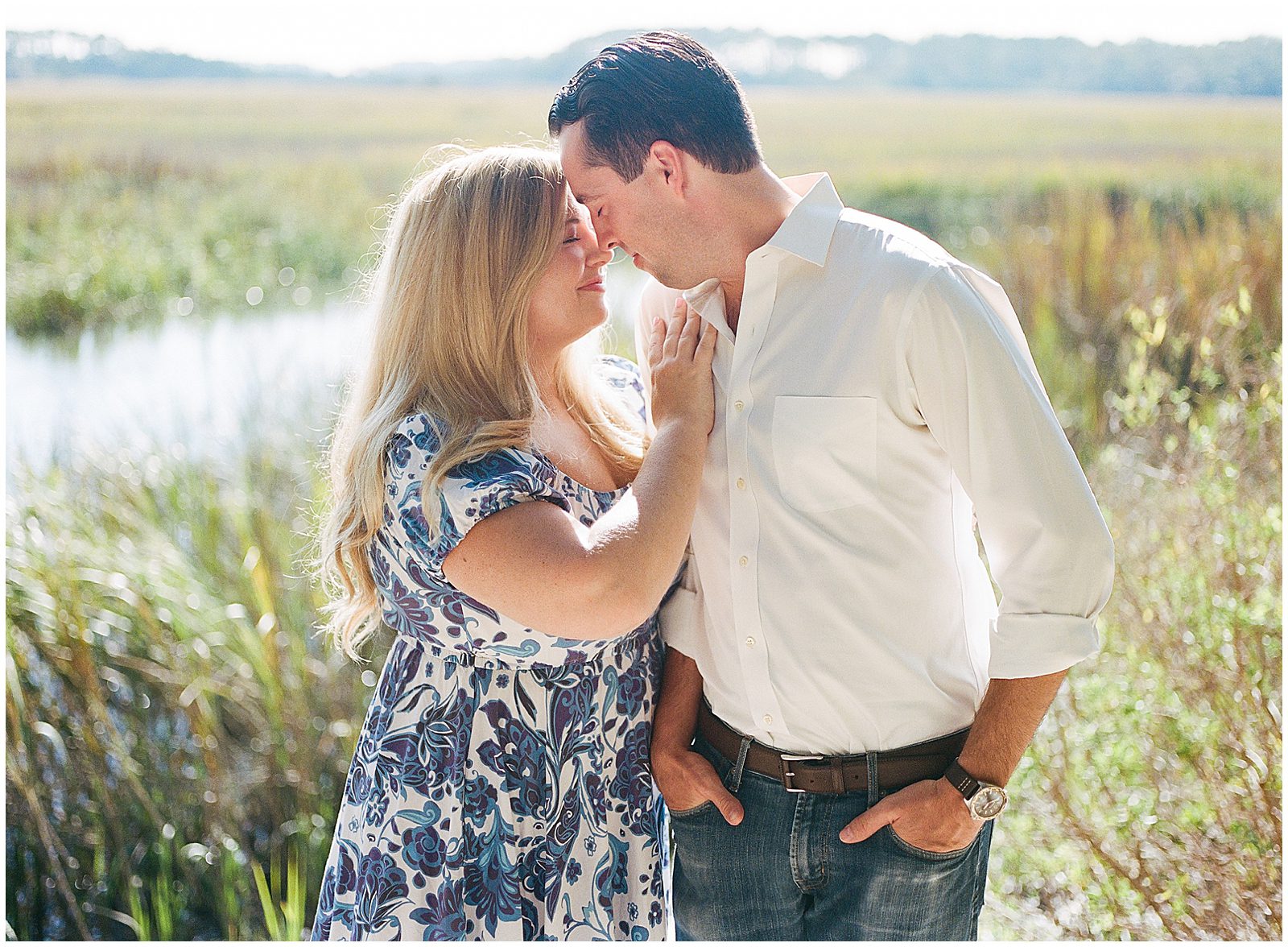 Fun Photo Locations In Savannah Couple Nose to Nose Photo