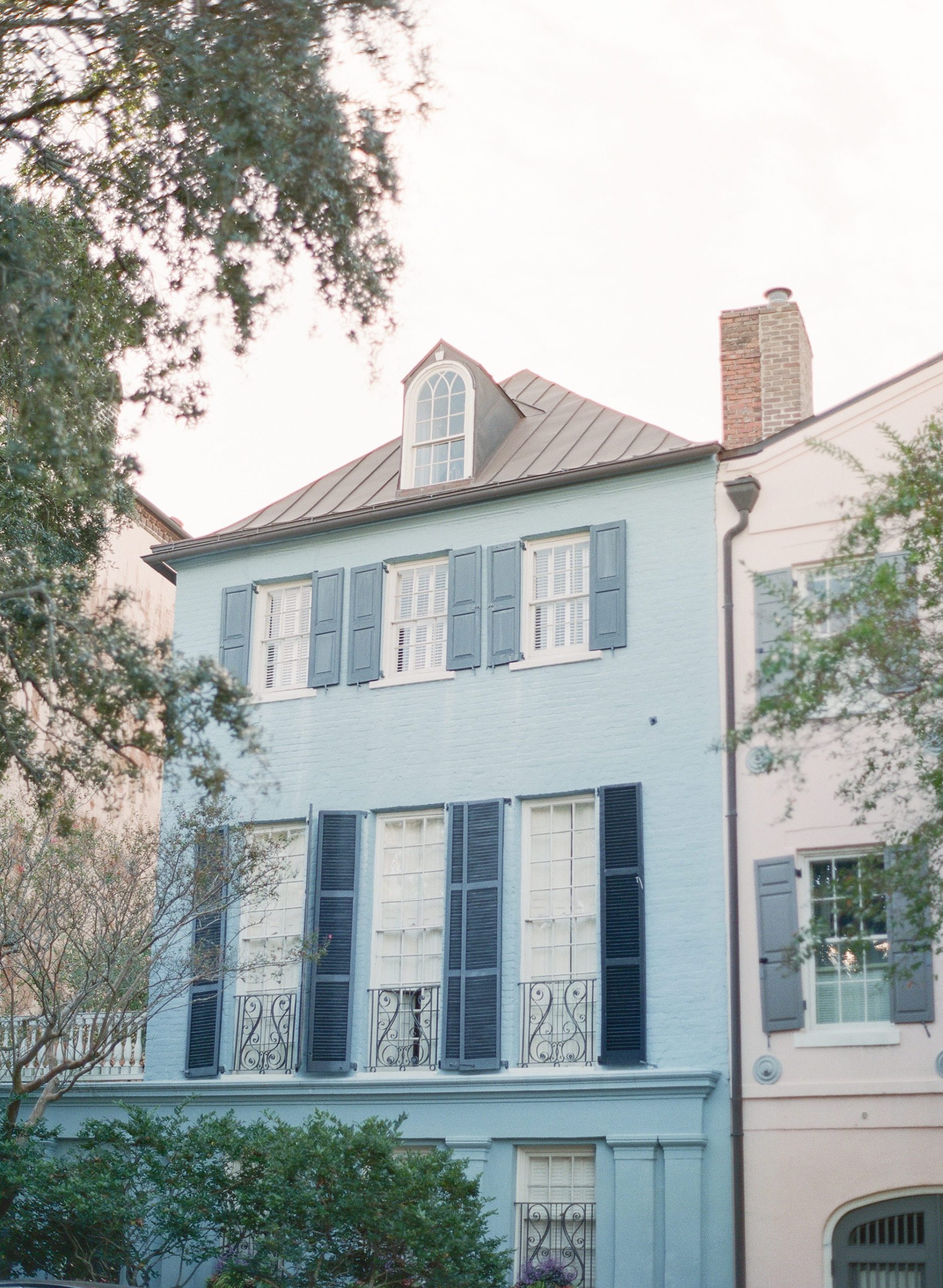 Charleston SC Blue Building Photo