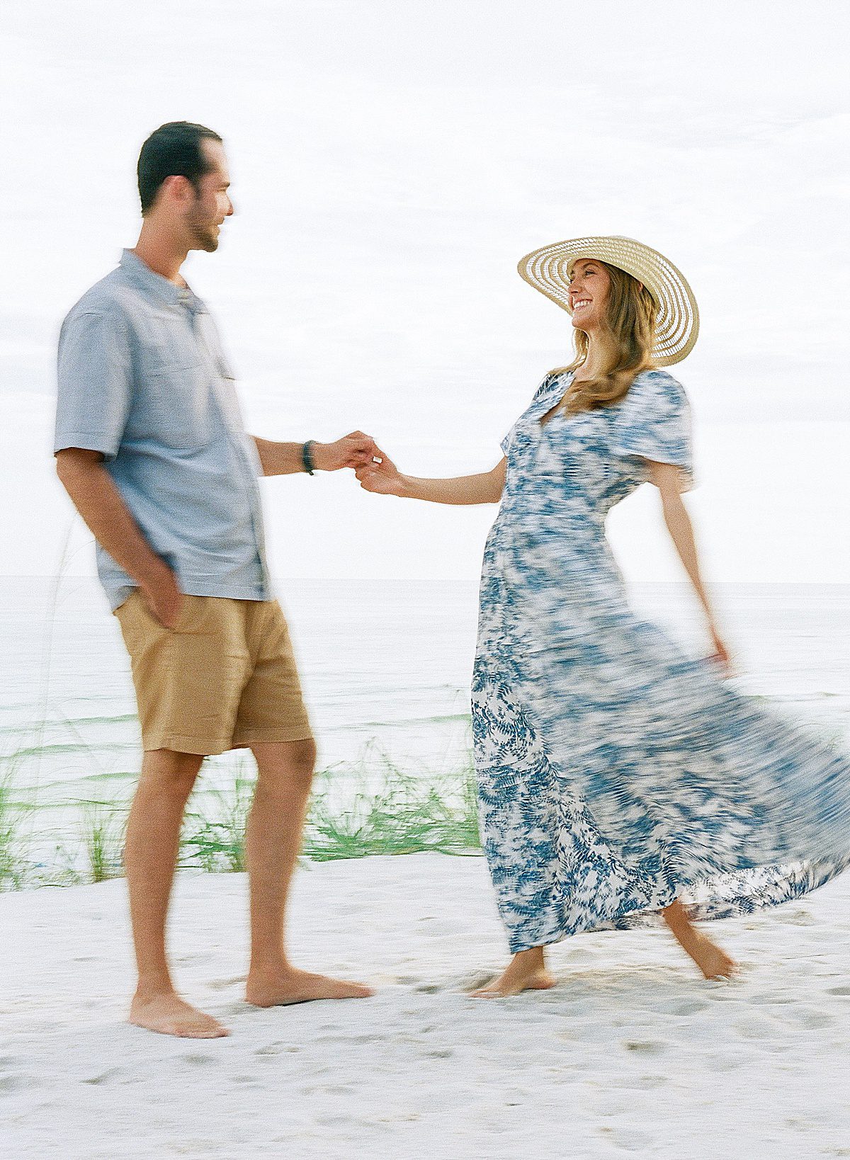Couple Dancing in Sand Motion Blur Photo