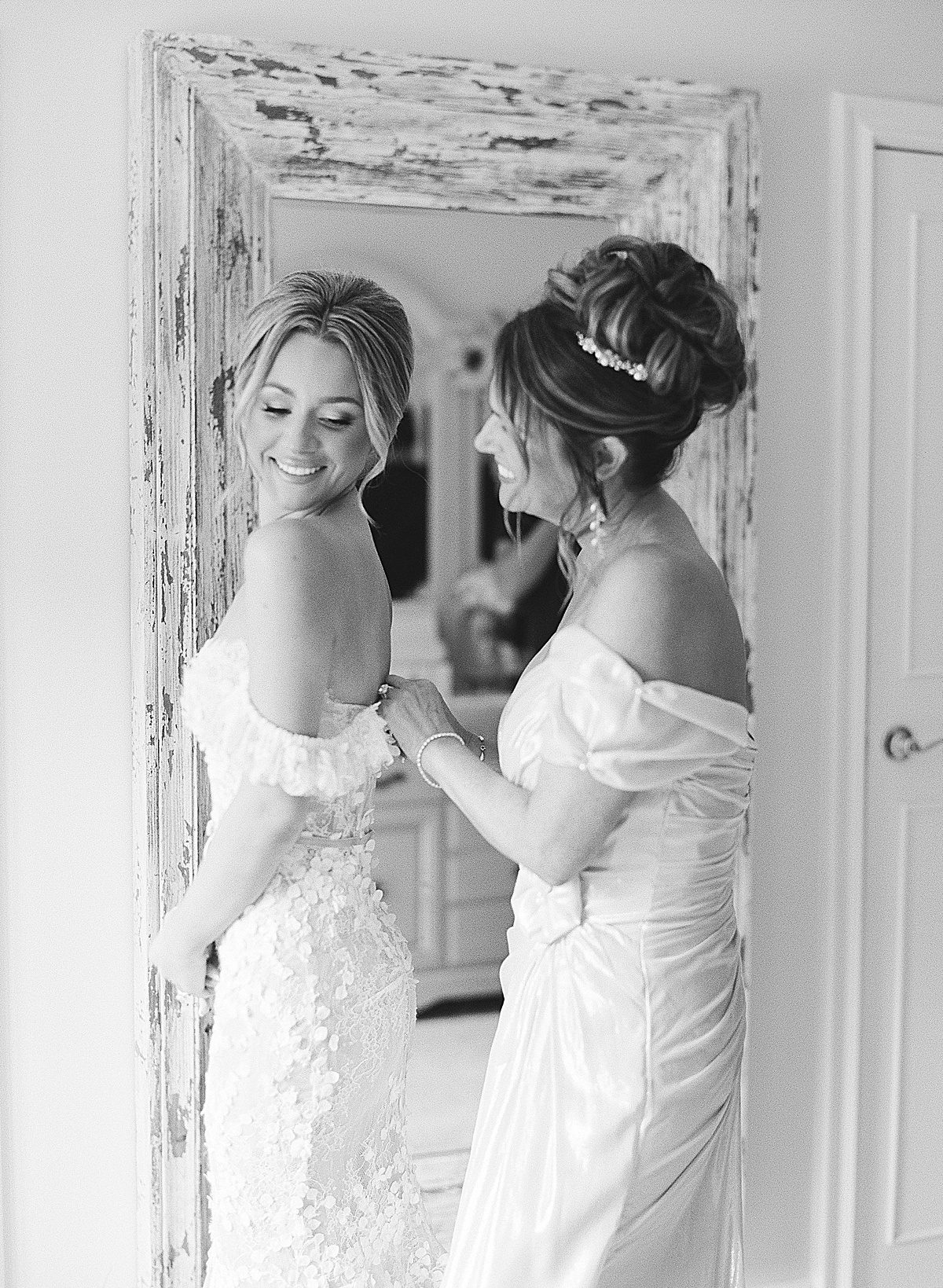 Black and White of Bride Getting Ready with Mom Photo