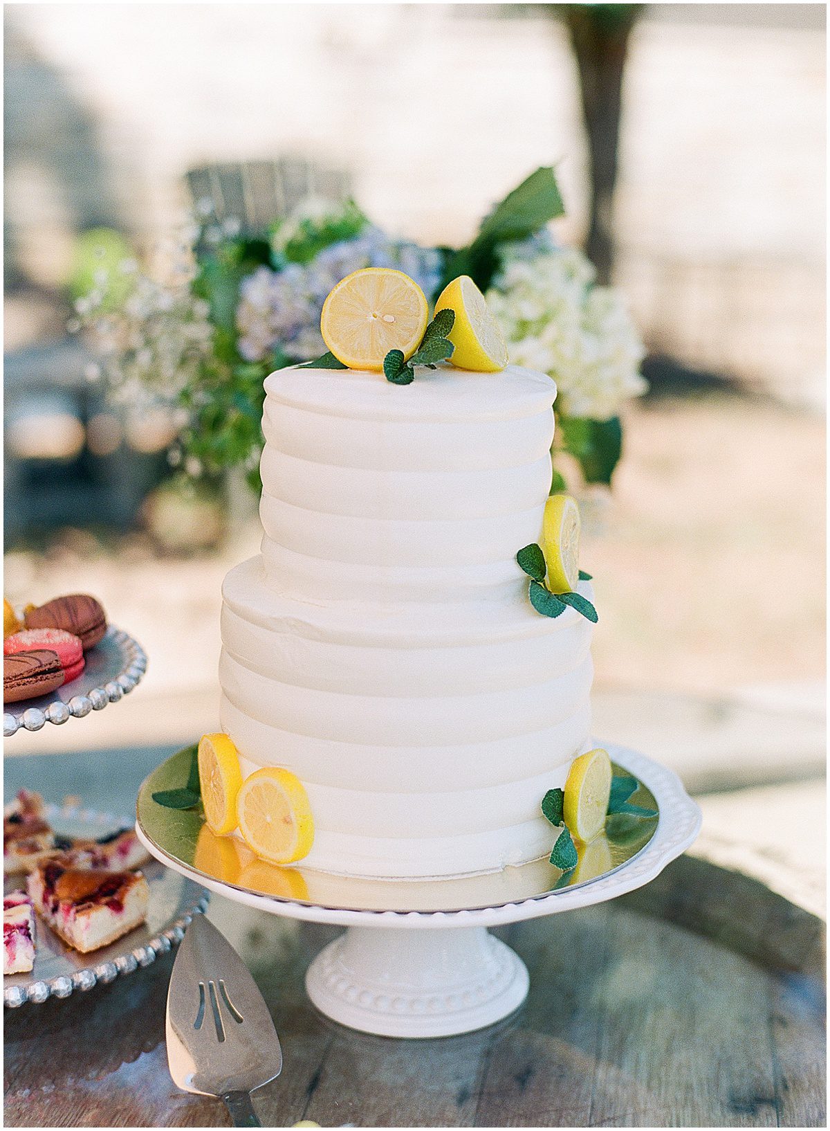 White Cake with Lemons Photo