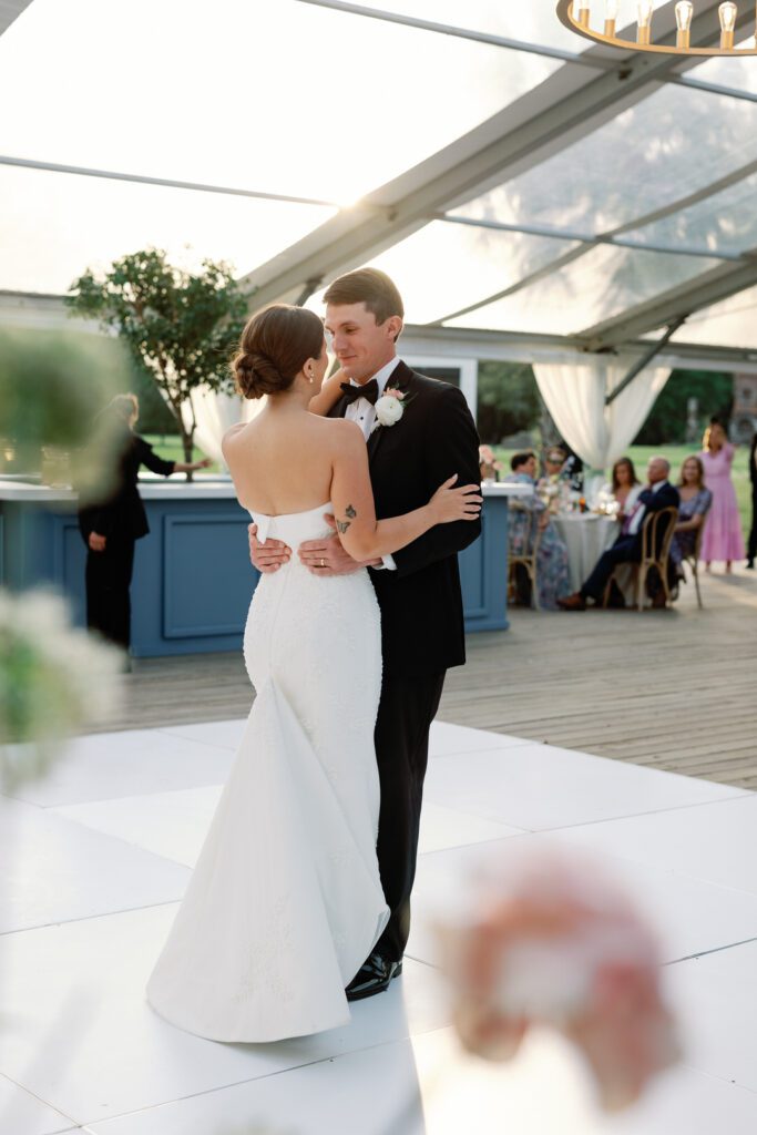 Runnymede Charleston photo of bride and groom's first dance