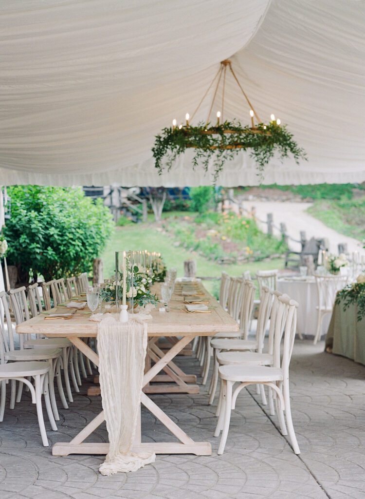 wedding reception table