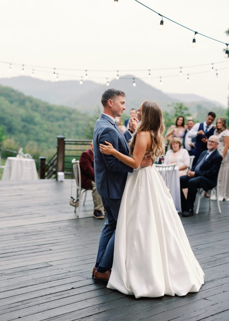 bride and groom first dance