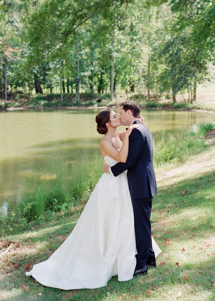 bride and groom kissing 