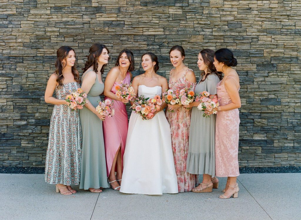 bride with bridesmaids 