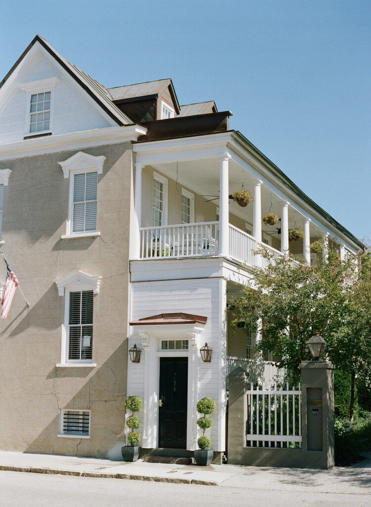 air bnb in Charleston