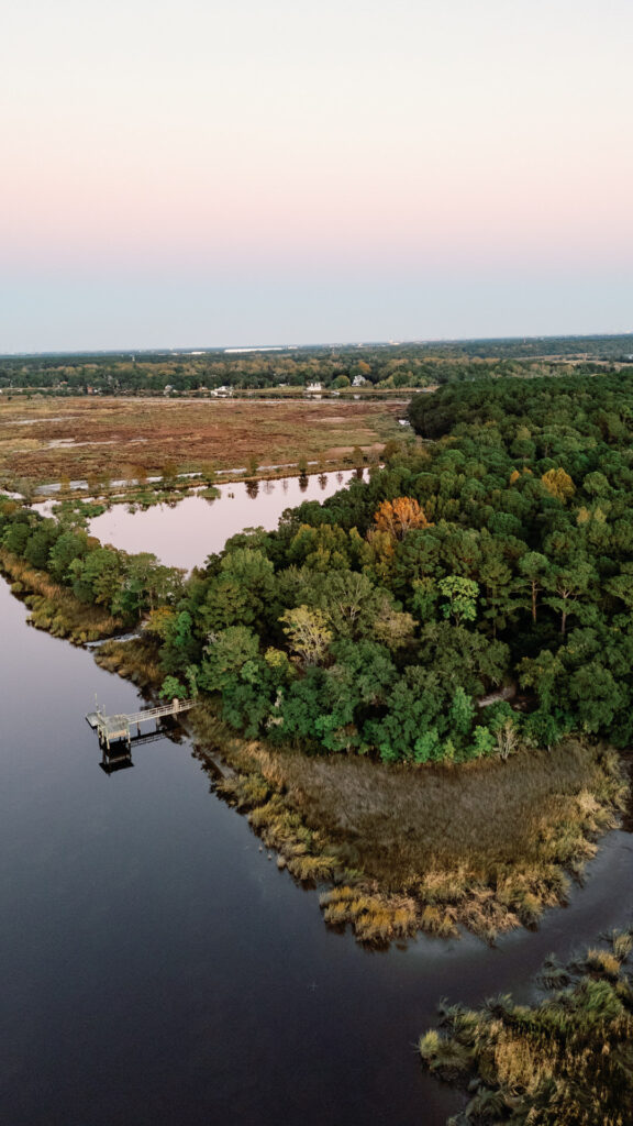 aerial of Runnymede Charleston wedding venue river