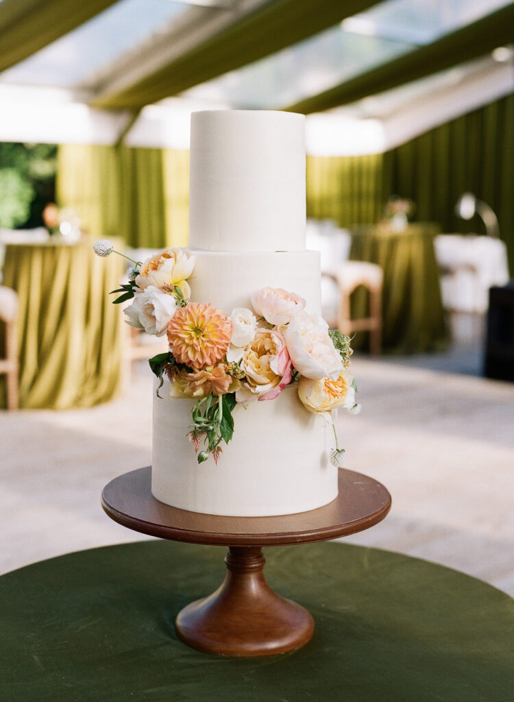 wedding cake with flowers